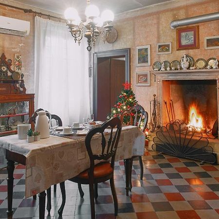 B&B Da Miriam Castelnuovo del Garda Luaran gambar